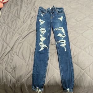 probably more for taller people. make you look curvy.